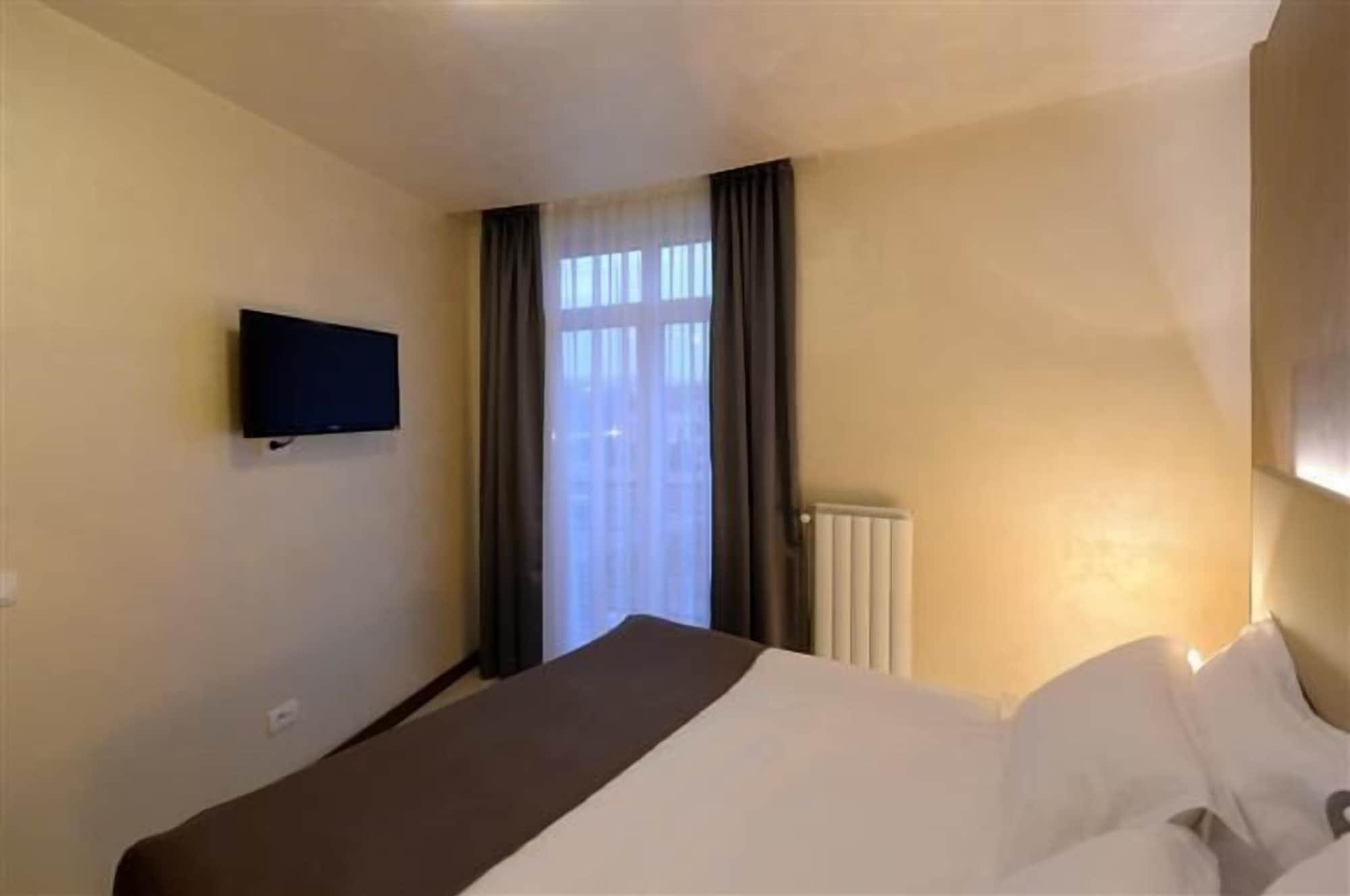 בלגרד Hotel Majdan מראה חיצוני תמונה