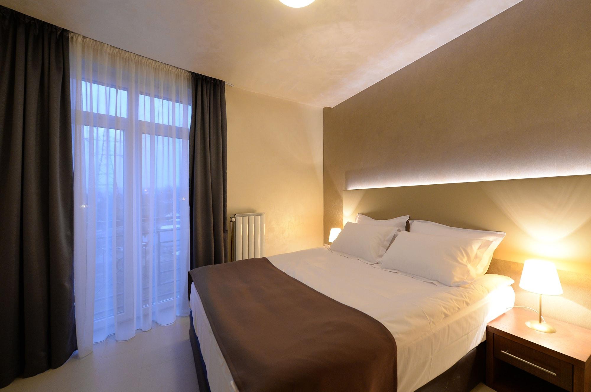 בלגרד Hotel Majdan מראה חיצוני תמונה